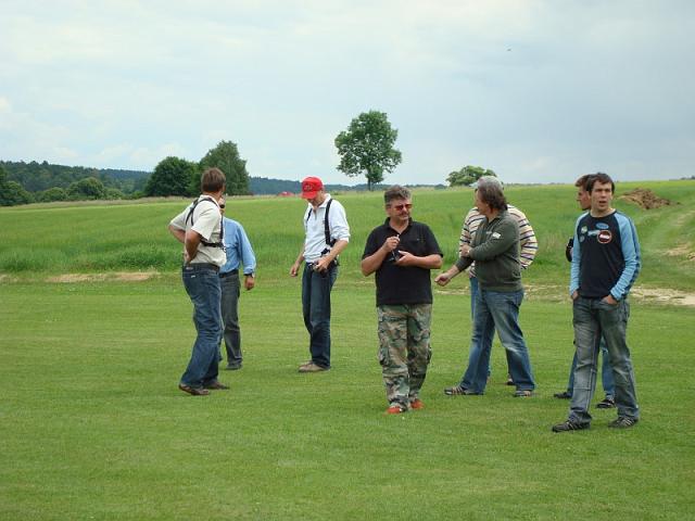 warbirdtreffen-leute (01).jpg